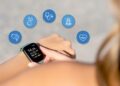 Smartwatch apps use cases in healthcare: key insights for healthcare ...